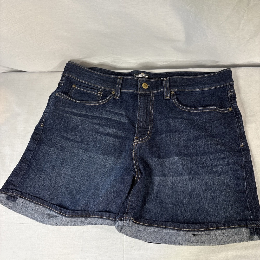 Signature Levi Strauss Gold Denim Shorts Cuffed Dark Wash Womens 16 Blue 34W